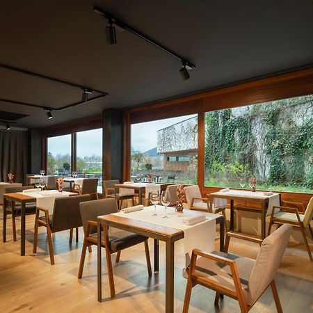 Eurostars Pamplona Hotell Exteriör bild