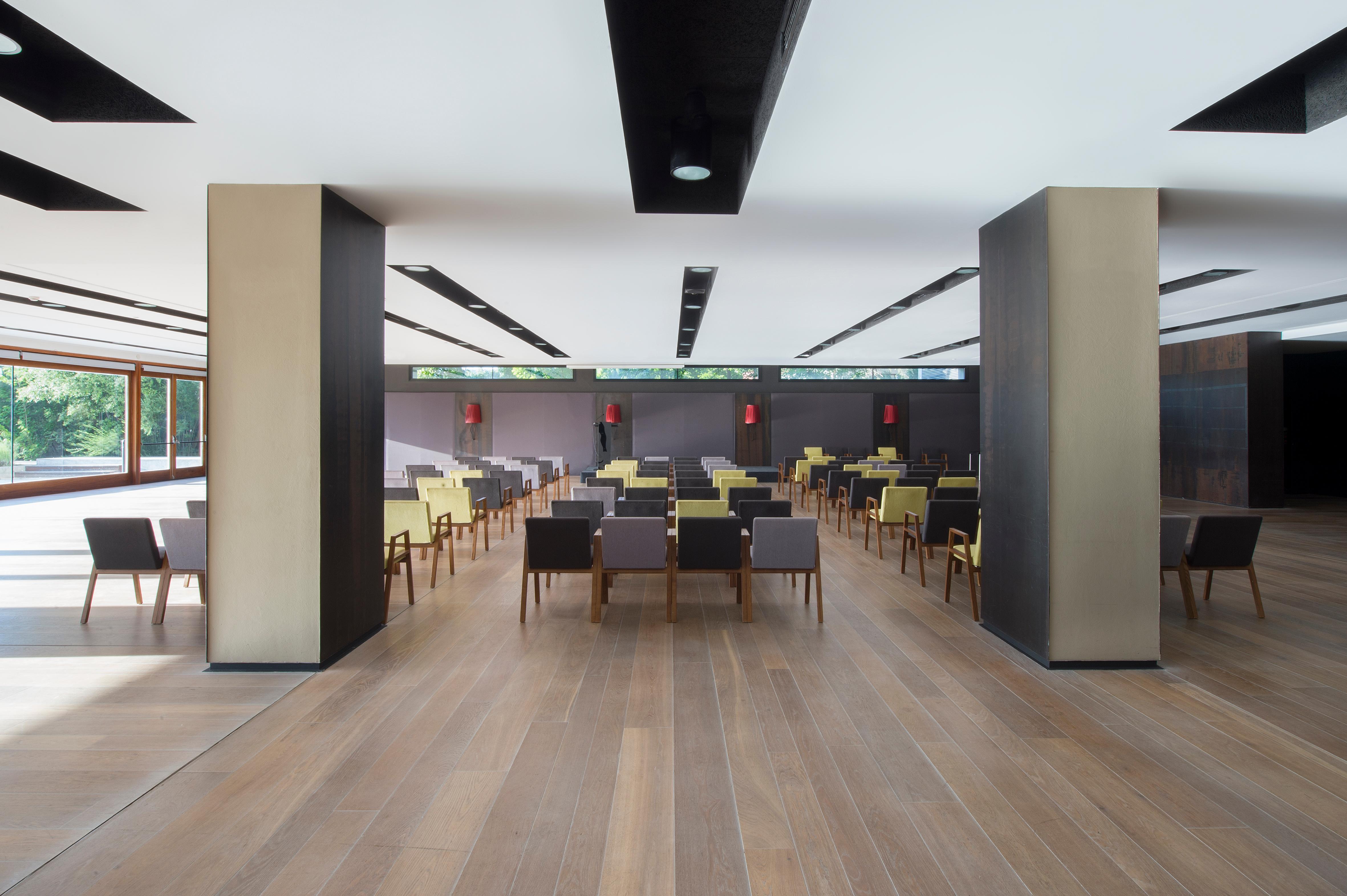 Eurostars Pamplona Hotell Exteriör bild