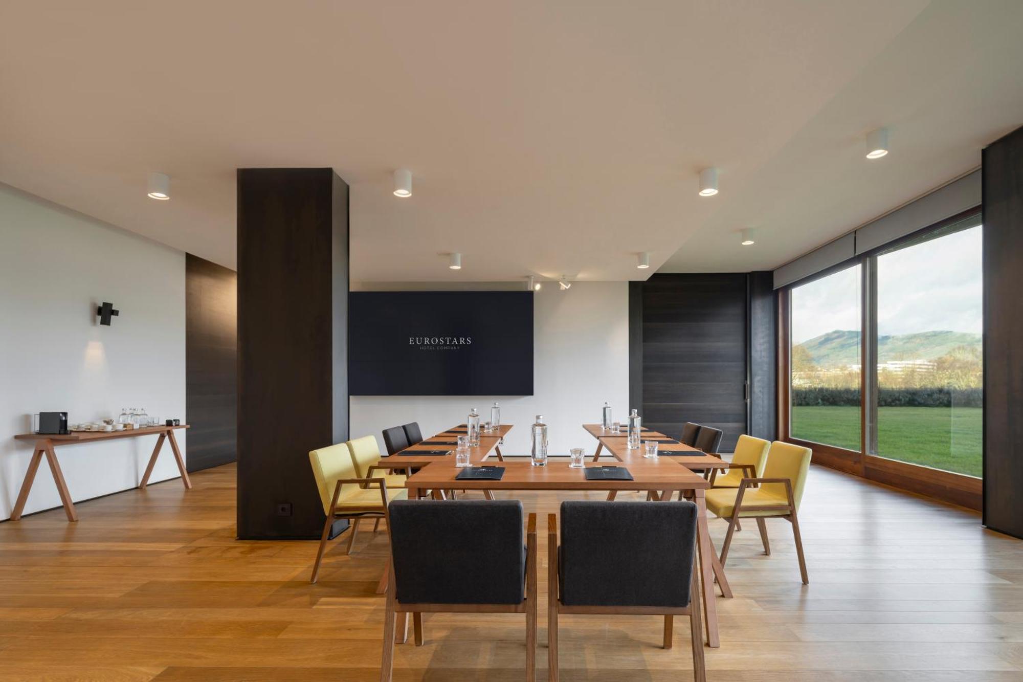 Eurostars Pamplona Hotell Exteriör bild