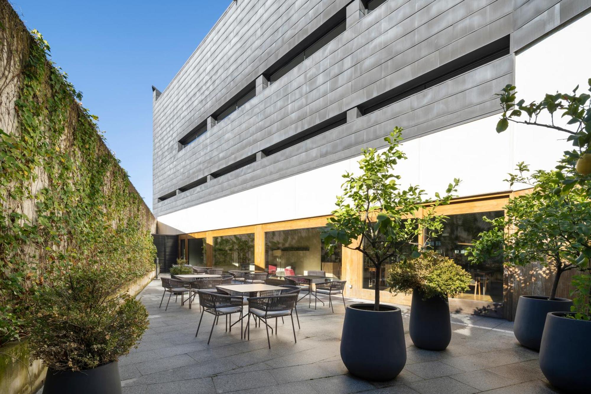 Eurostars Pamplona Hotell Exteriör bild