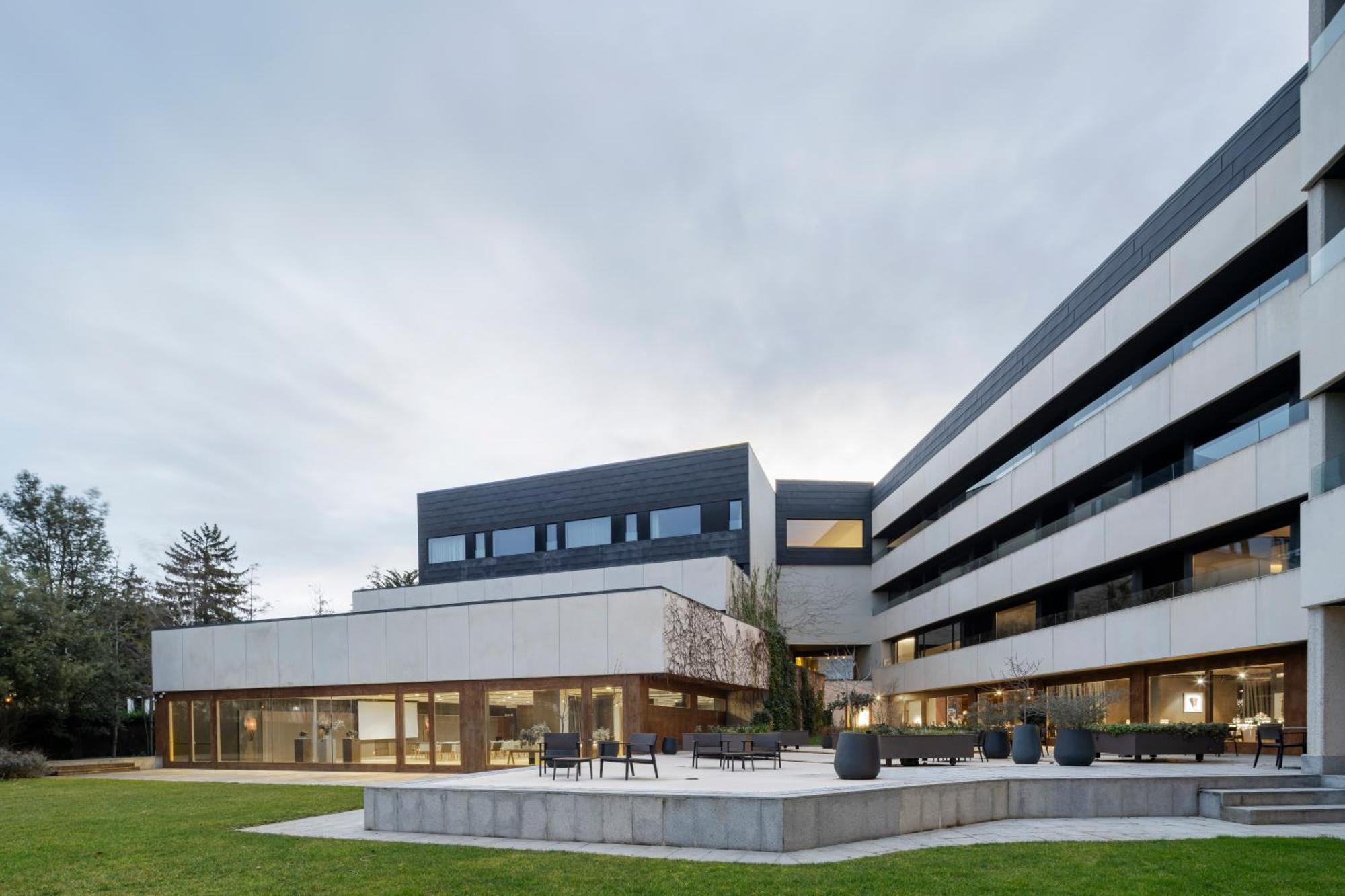 Eurostars Pamplona Hotell Exteriör bild