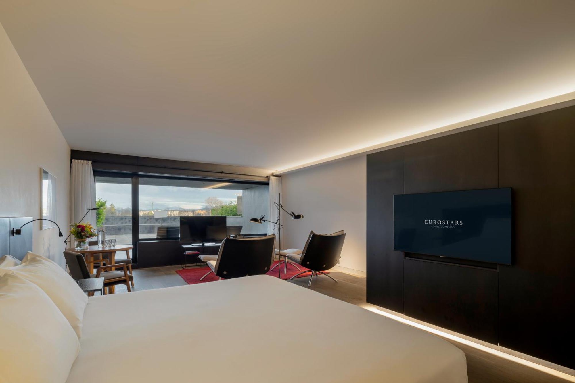 Eurostars Pamplona Hotell Exteriör bild