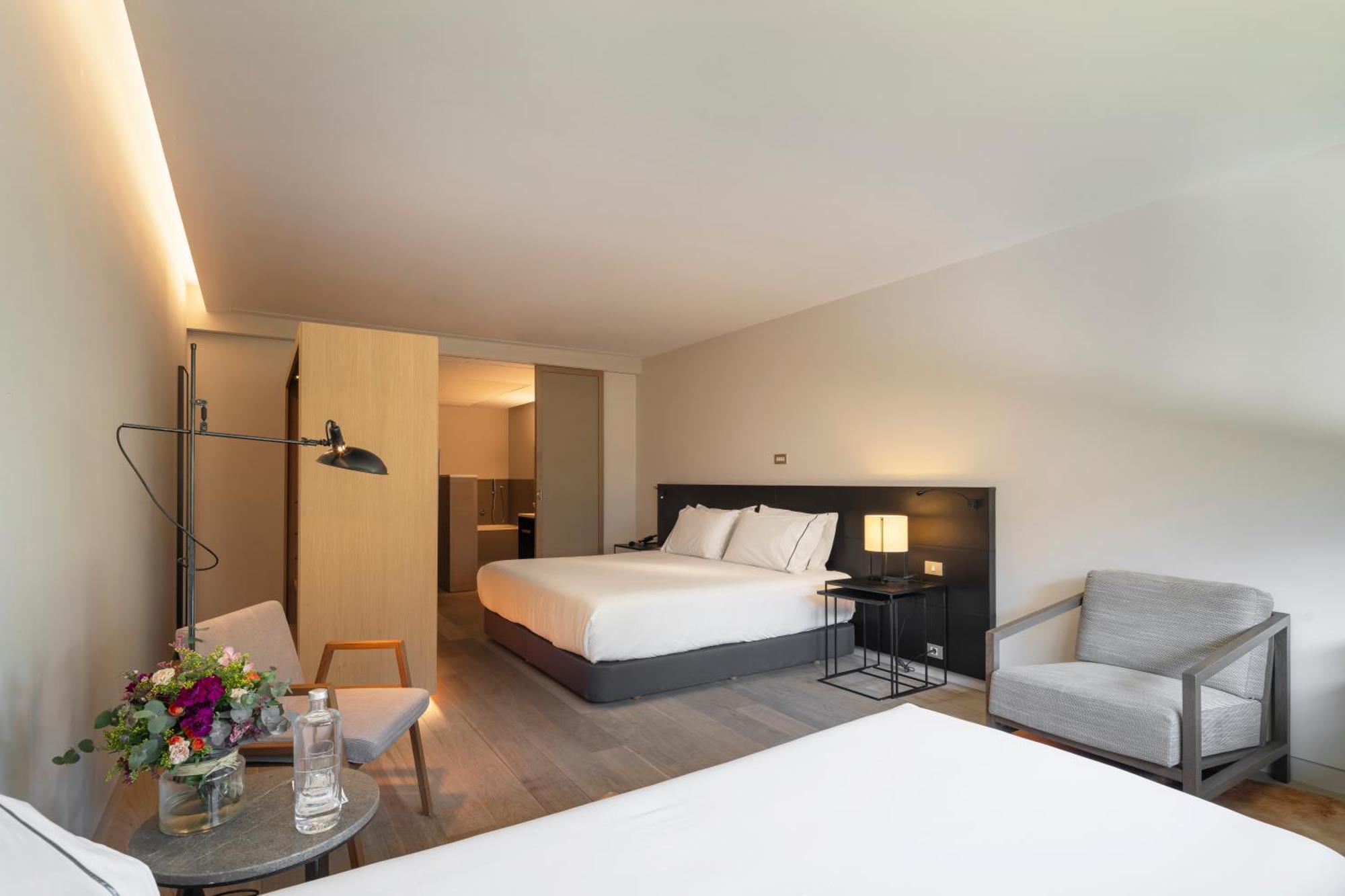 Eurostars Pamplona Hotell Exteriör bild